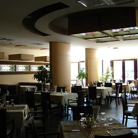 Готель Marieta Palace Несебир